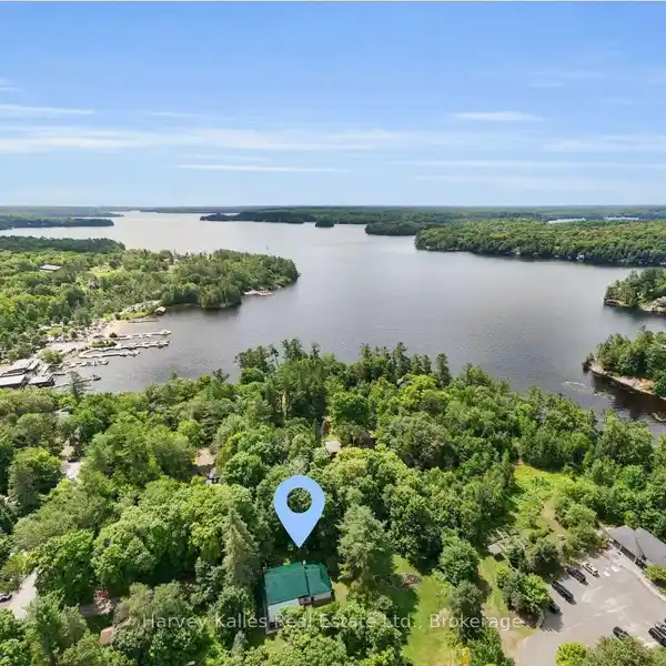 BEAUTIFUL HOME IN QUAINT ROSSEAU