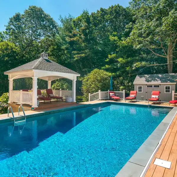 CUTE FOUR BED MODIFIED SALTBOX