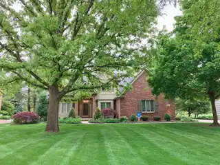 Stately Custom Home in Stonebridge