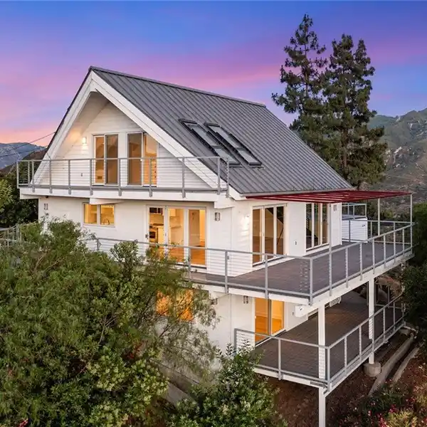 GORGEOUS HOME WITH AMAZING PANORAMA