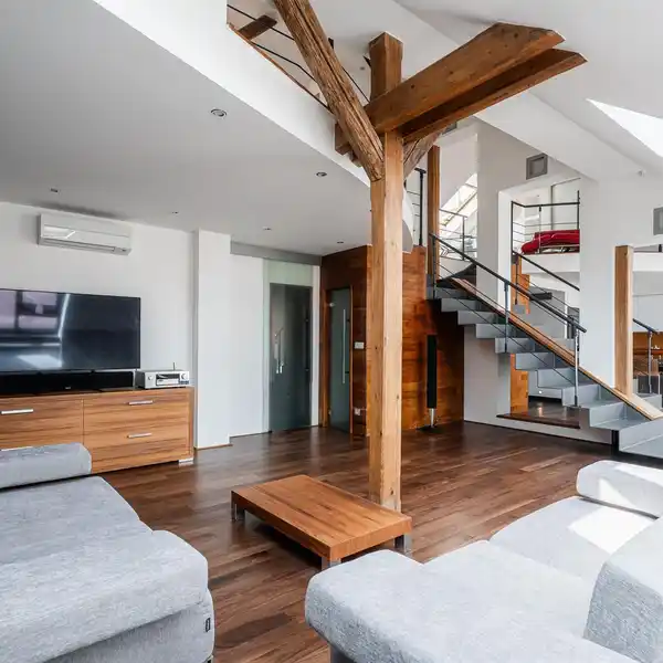 DUPLEX APARTMENT WITH A ROOFTOP TERRACE IN THE CENTER OF PRAGUE