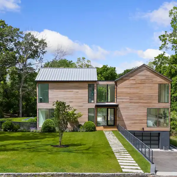 EXQUISITE NEW SAG HARBOR CONSTRUCTION