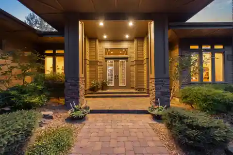 Elegant Single-Level Living in Awbrey Glen