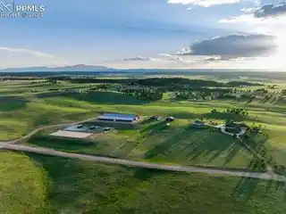 40-acre Equestrian Luxury Estate