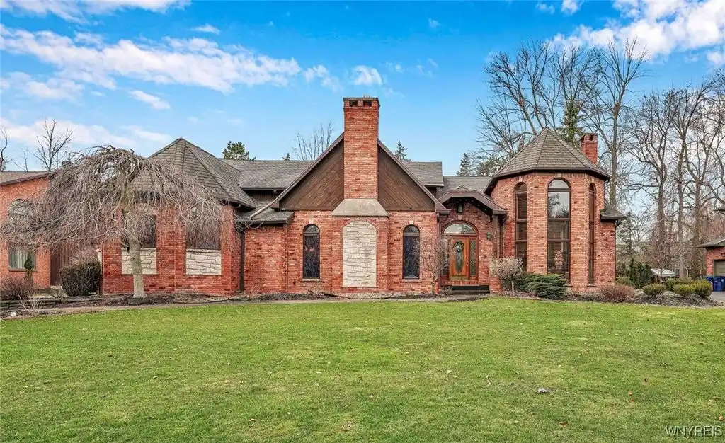 All-brick Colonial in Roxbury Park