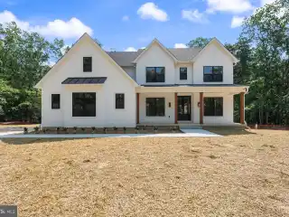 Build the Custom Home of Your Dreams