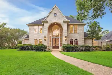 Classic Gem on an Oversized Corner Lot
