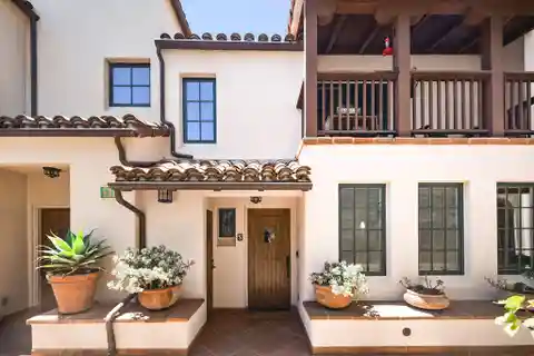 Turnkey Home in Unbeatable Location