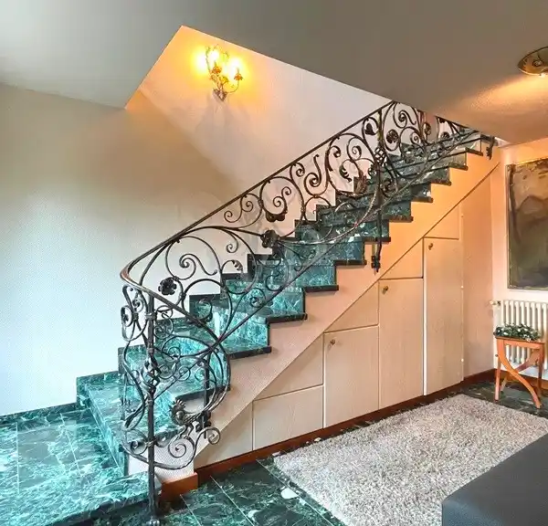 BREATHTAKING VILLA OFFERING LUXURY AND COMFORT