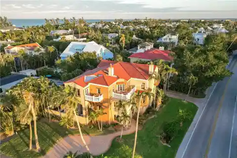 Sandcastle - Stunning Coastal Estate