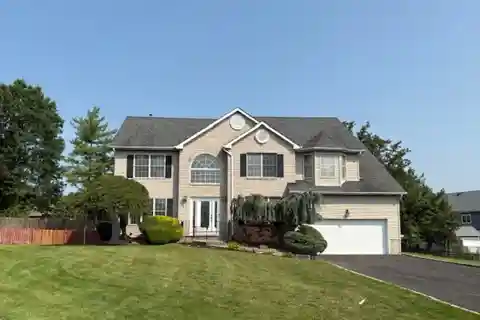 Magnificent and Perfectly Situated Colonial