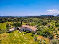 AUTHENTIC RUSTIC FINCA ON A LARGE PLOT IN ARTá