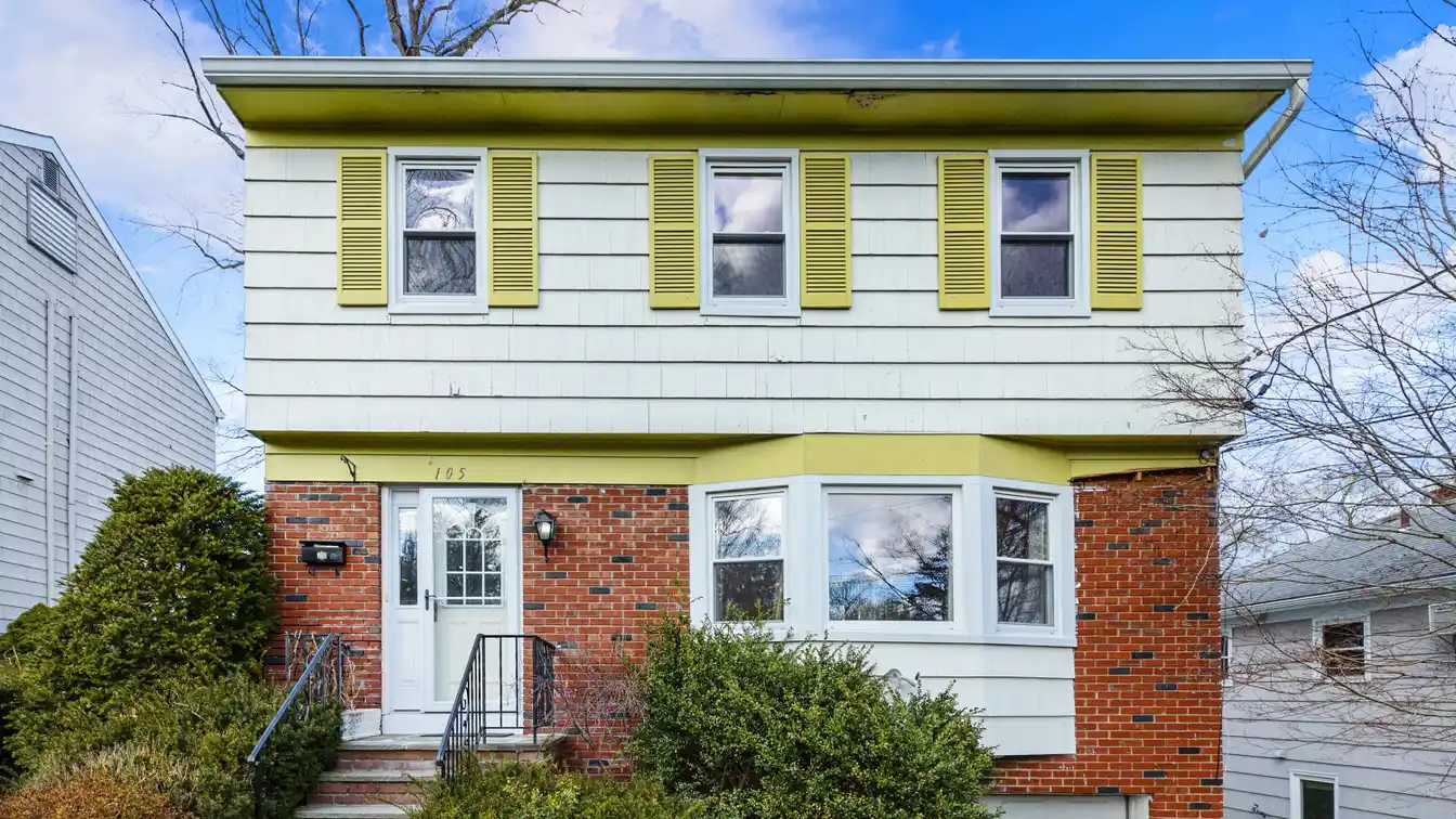 Fabulous Centrally Located Colonial Home