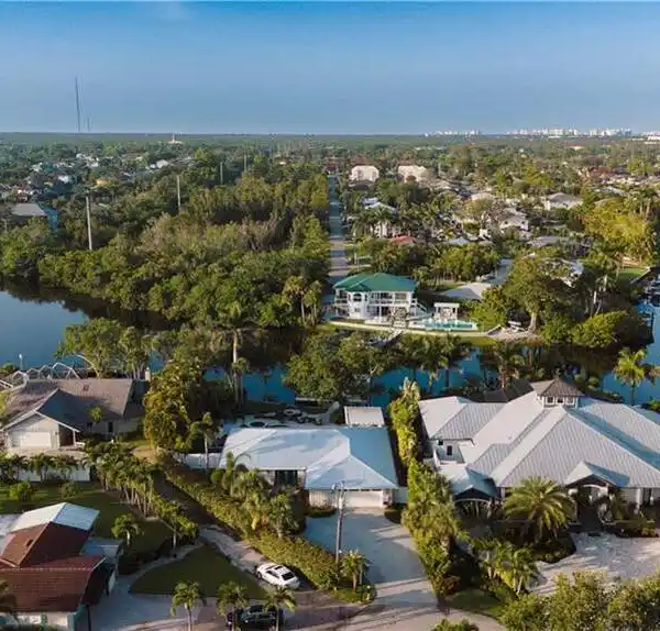 TRULY EXCEPTIONAL WATERFRONT OASIS