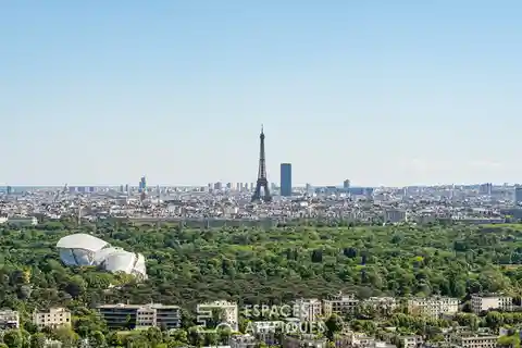 Stunning Seine Views from 38th Floor Apartment