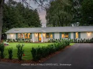 Completely Renovated Waterfront Cottage