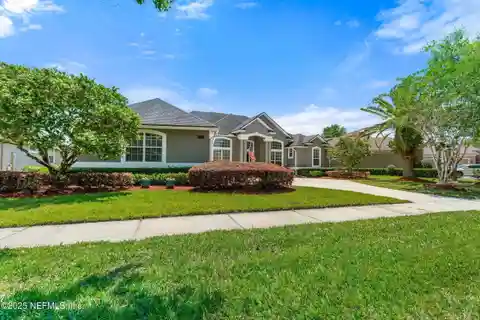 Style and Comfort in Desirable World Golf Village