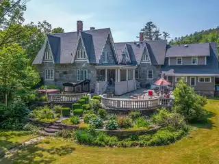 Glimmerstone Mansion