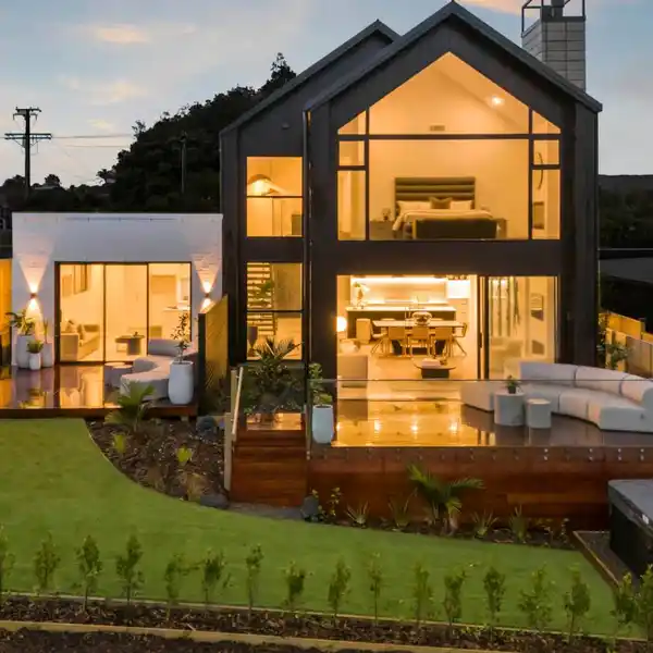 BRAND NEW HOME WITH BREATHTAKING VIEWS