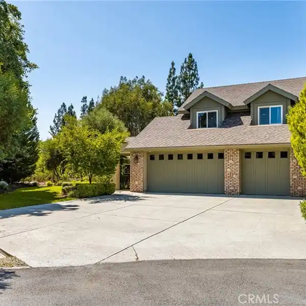 COMPLETELY REMODELED ESTATE ON A PEACEFUL CUL-DE-SAC