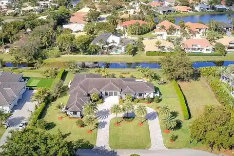 Exceptional Contemporary Home on a Sprawling Acre