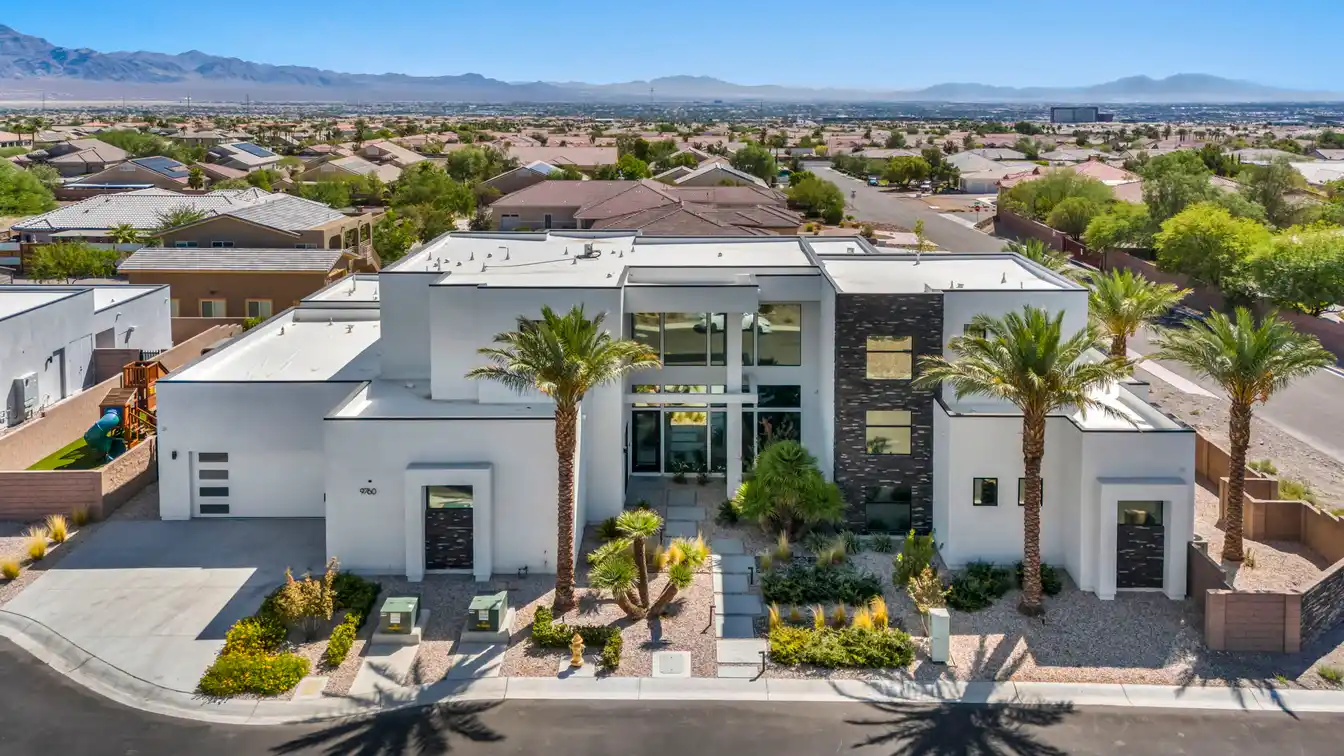 Modern Elegance in Las Vegas