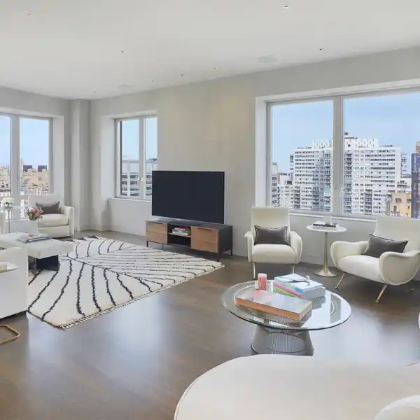 COMPLETELY RENOVATED RENTAL