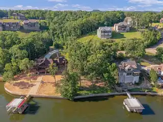 Flat Waterfront Lot with Views of Pickwick Dam