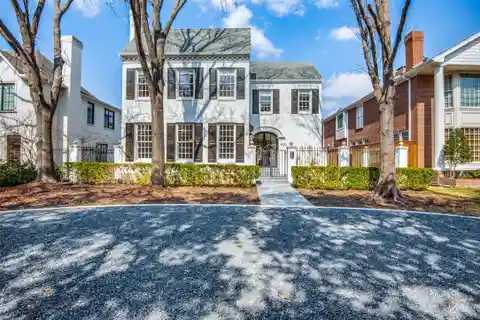 Elegant Home on a Prime University Park Lot