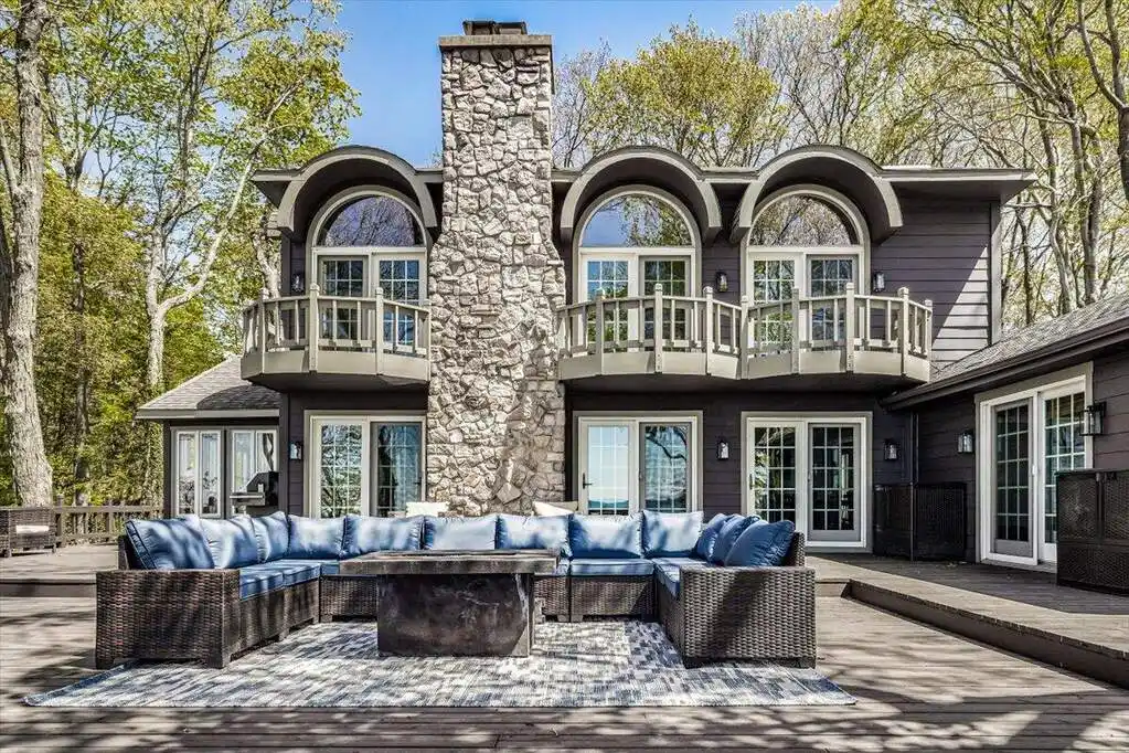 Lakefront Retreat with Private Beach Access