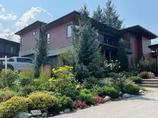 Elegant Duplex in Prime Whistler Location