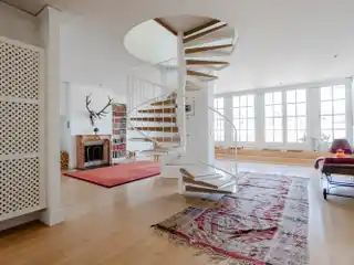 Extraordinary Maisonette Apartment