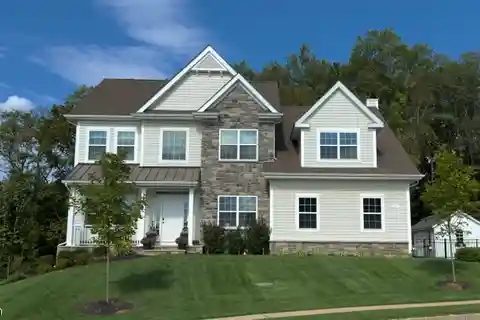 Immaculate Contemporary Colonial