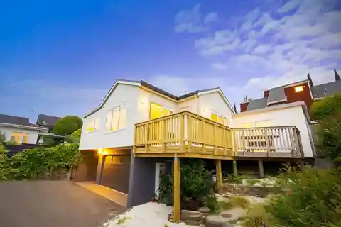 Refreshed Comfort with Deckside Family Appeal