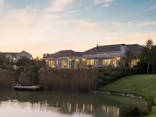 Beautiful New Lakeside Home