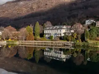 Prestigious Villa on Lake Orta