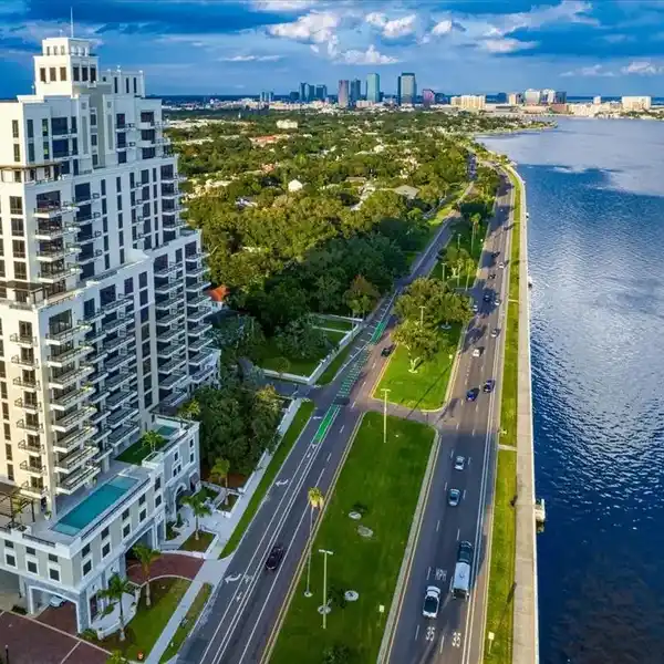 LUXURY GLENWOOD CONDO WITH SUNRISE & SUNSET VIEWS