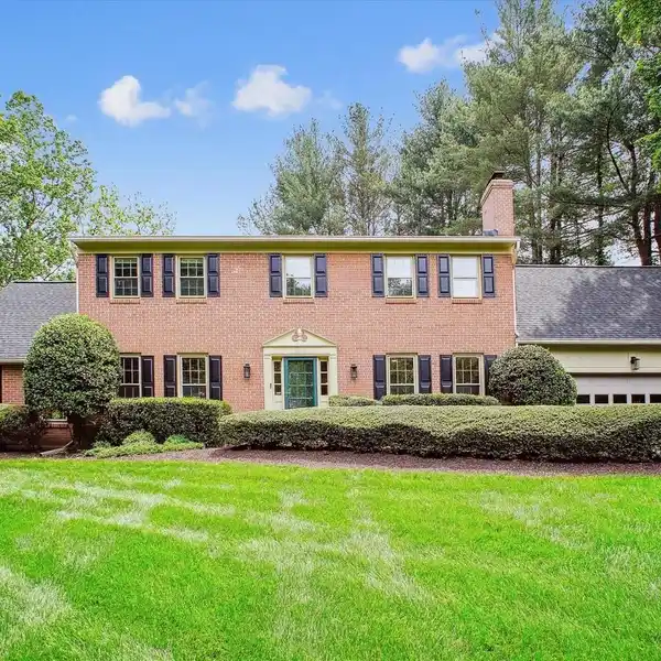 DREAM HOME IN THE DESIRABLE LOCUST HILL NEIGHBORHOOD