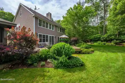 Classic Architecture with Contemporary Elegance