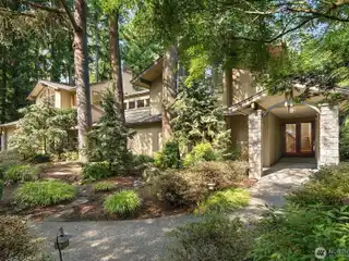 Private Retreat in Island Point