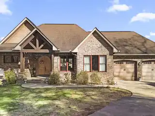 Beautiful Custom Lakefront Home