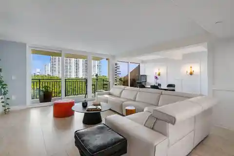 Full Renovated Two Bedroom Plus Loft Penthouse
