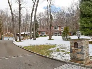 Expanded Ranch Home Combining Elegance and Modern Amenities