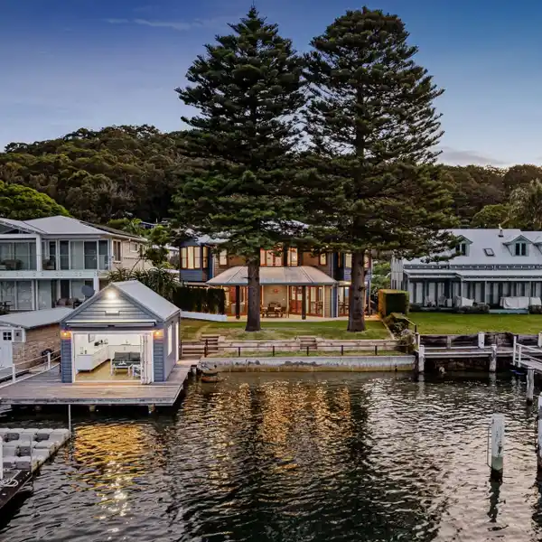 PRIME DEEP WATER PROPERTY