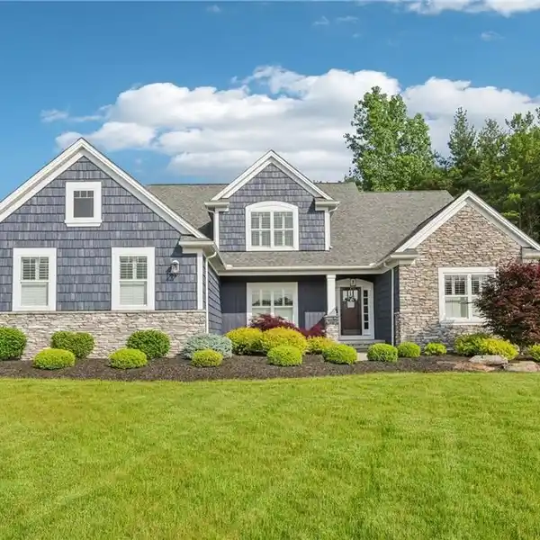 ELEGANT LIVING WITH SPACIOUS FINISHED BASEMENT