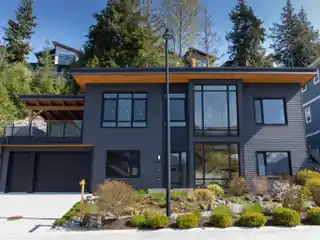 Stunning Post and Beam Home with Modern Eco-Friendly Design