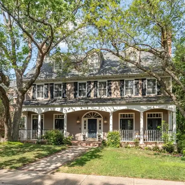 GORGEOUS HOME IN PEBBLECREEK