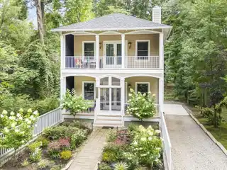 Architectural Coastal Cottage