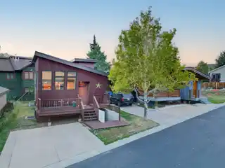 Modern Design Meets Mountain Living