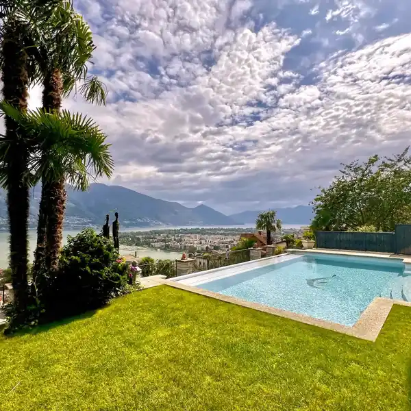 OPULENT RETREAT WITH VAST TERRACES
